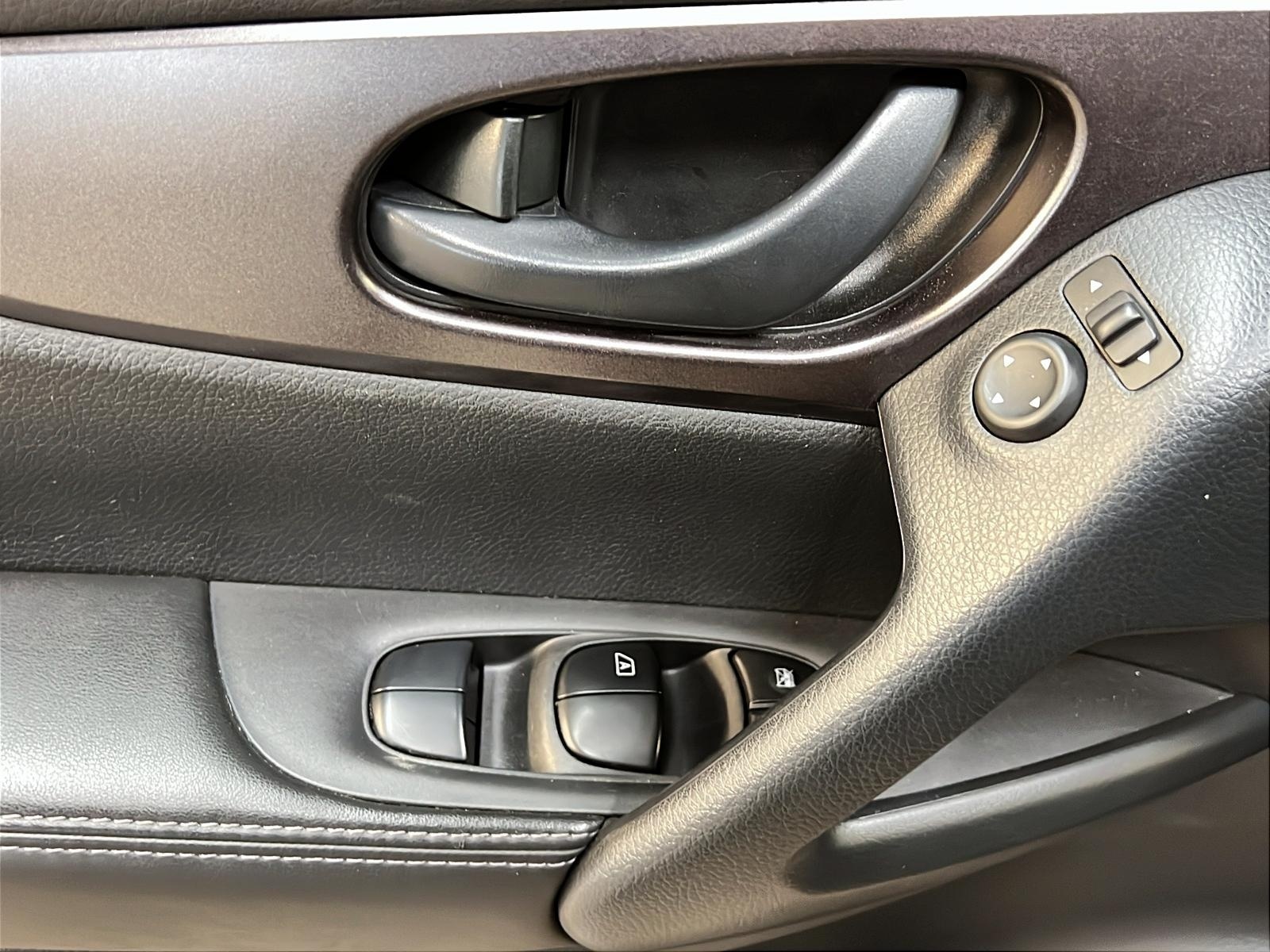 Nissan Qashqai 2023 - Image #21