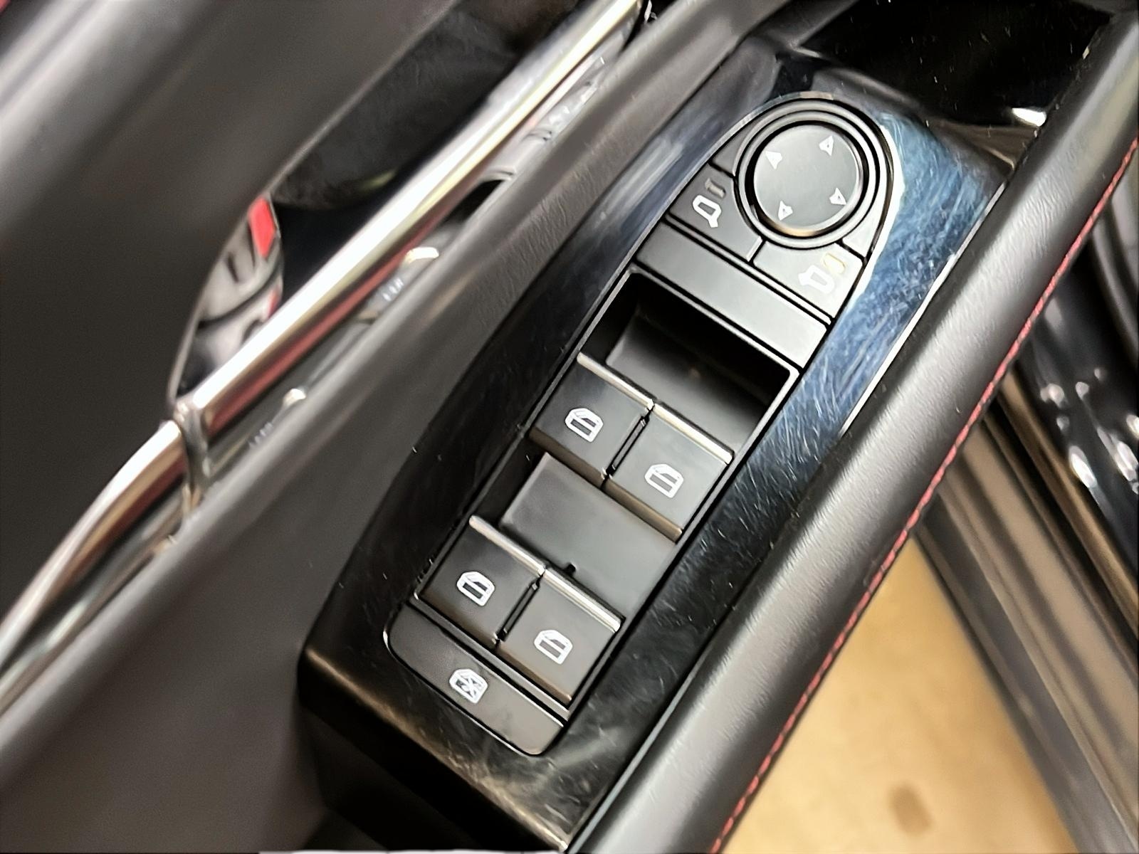 Mazda CX-30 2023 - Image #25