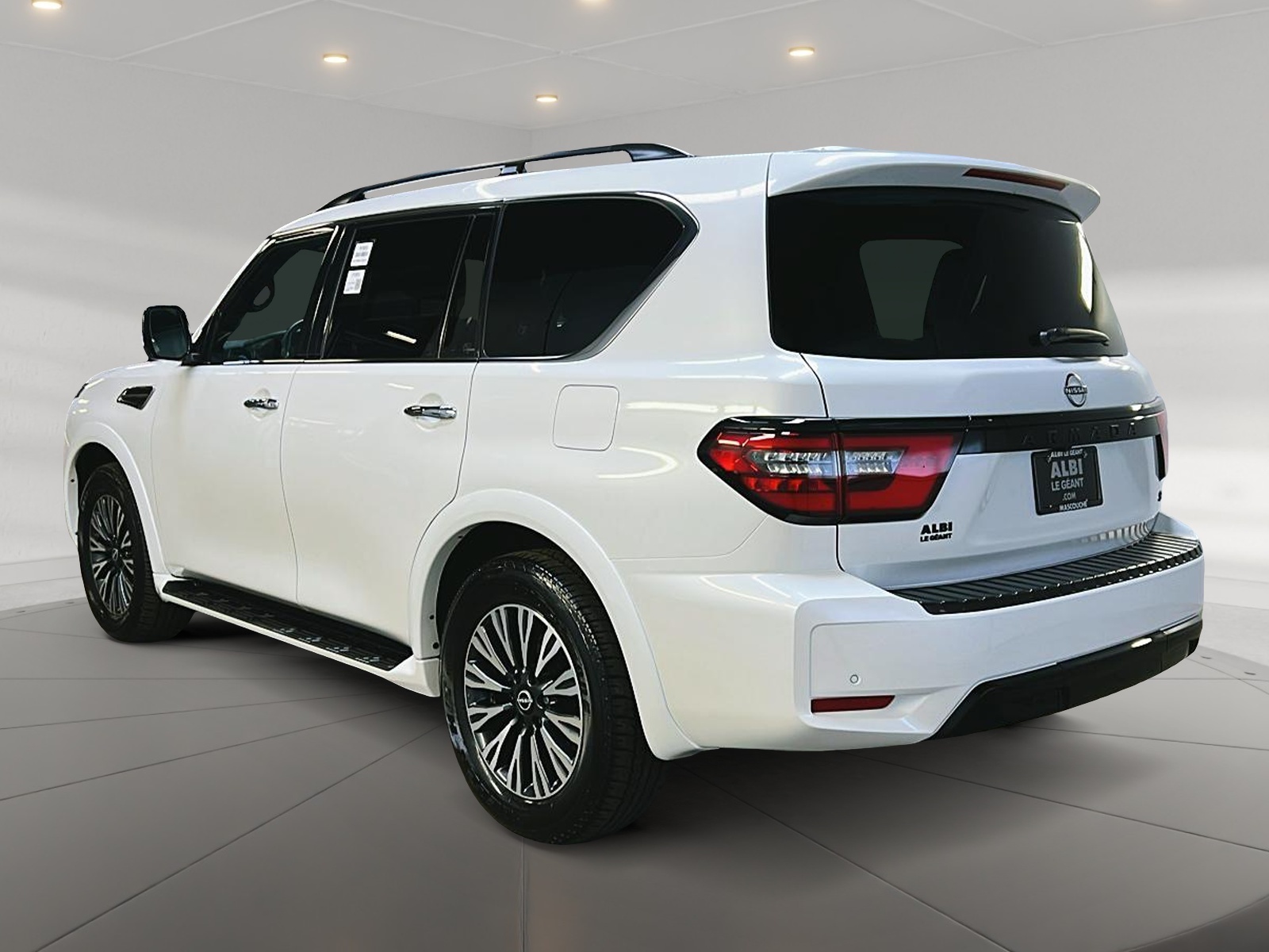 Nissan Armada SL MIDNIGHT CUIR TOIT NAV 4X4 2023 - image #6