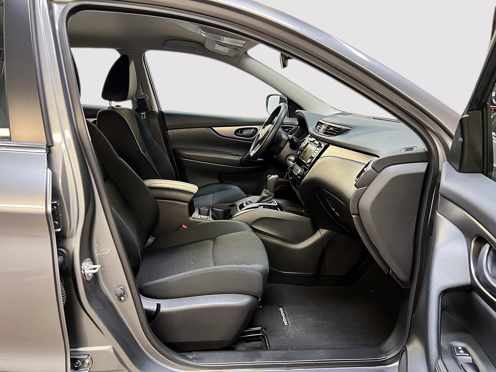 Nissan Qashqai S 4RM 2023 - image #8