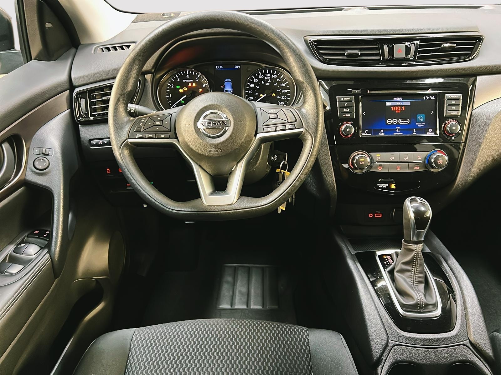 Nissan Qashqai S 4RM 2023 - image #10