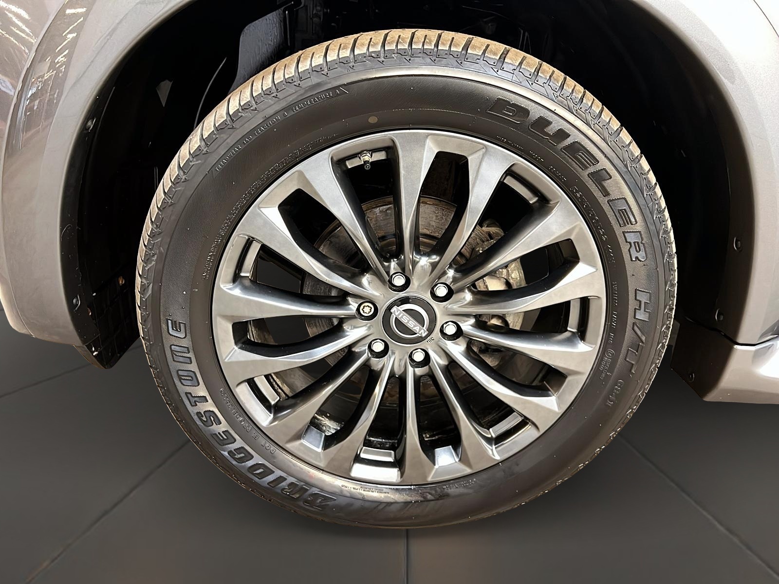 Nissan Armada PLATINUM CUIR TOIT NAV DVD 4RM 2023 - image #33