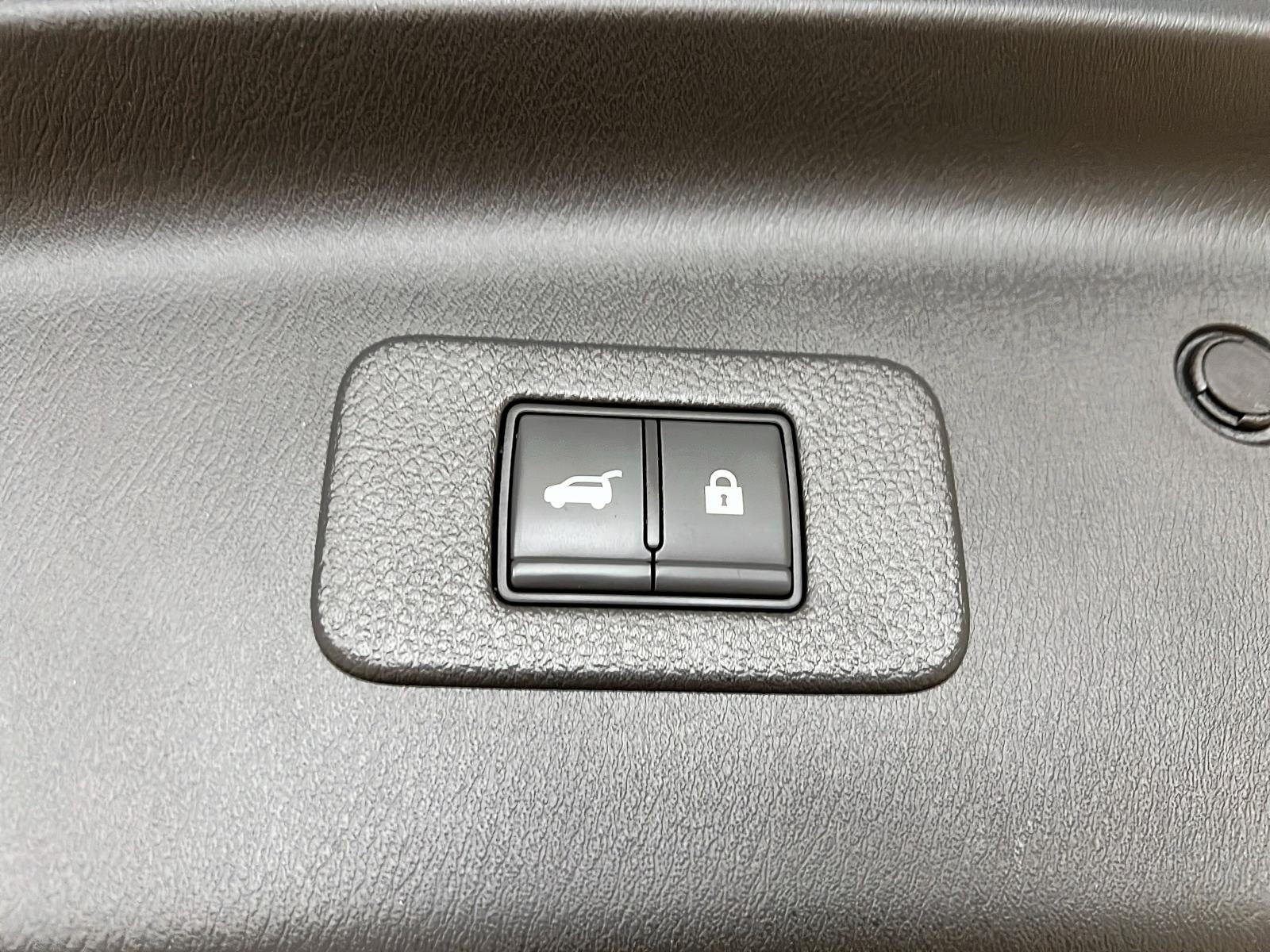 Nissan Armada 2023 - Image #17