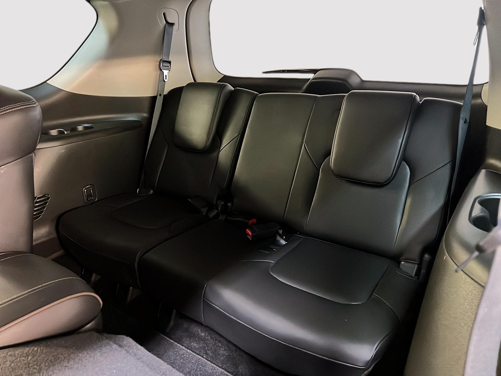 Nissan Armada PLATINUM CUIR TOIT NAV DVD 4RM 2023 - image #10