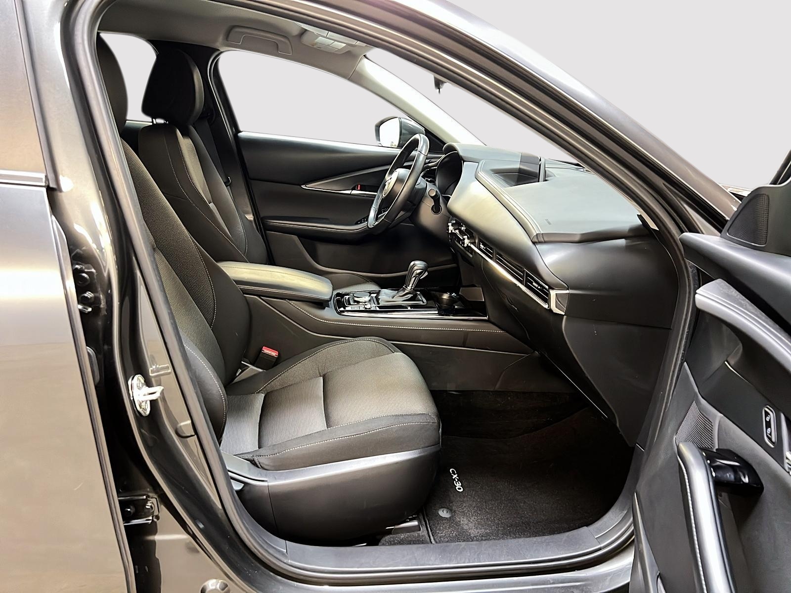 Mazda CX-30 2024 - Image #8