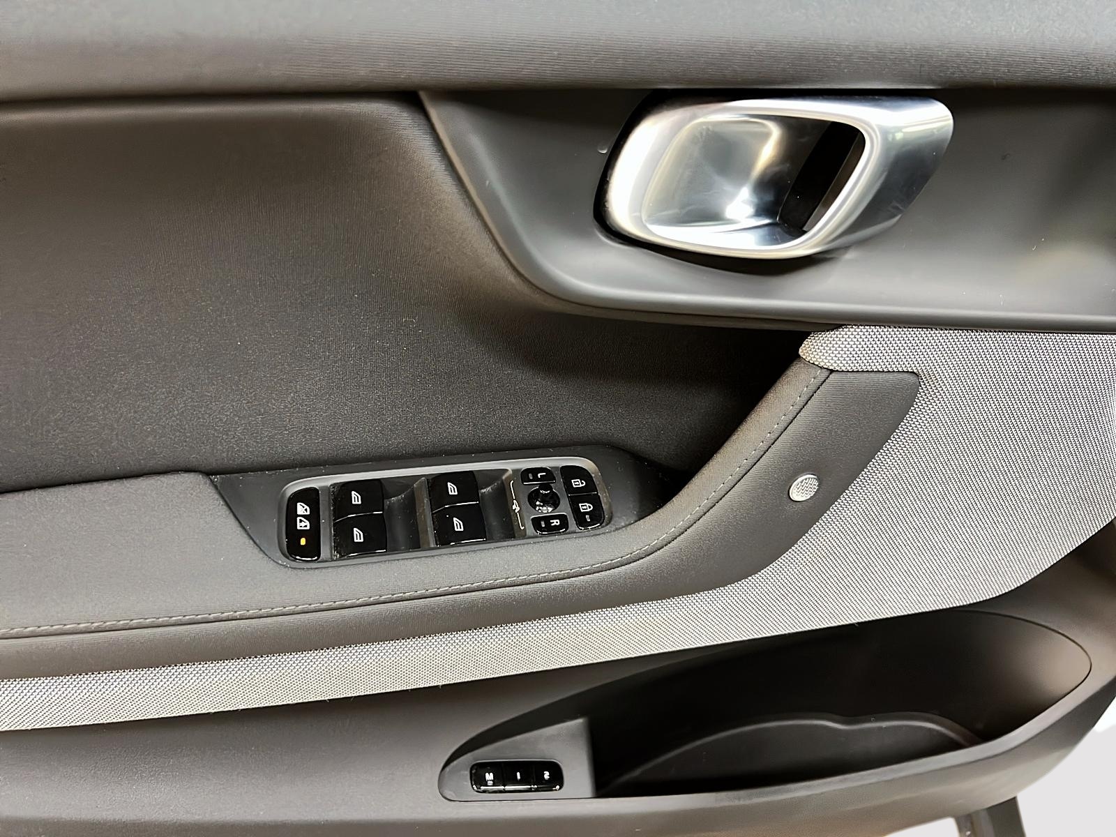 Polestar Polestar 2 2023 - Image #22