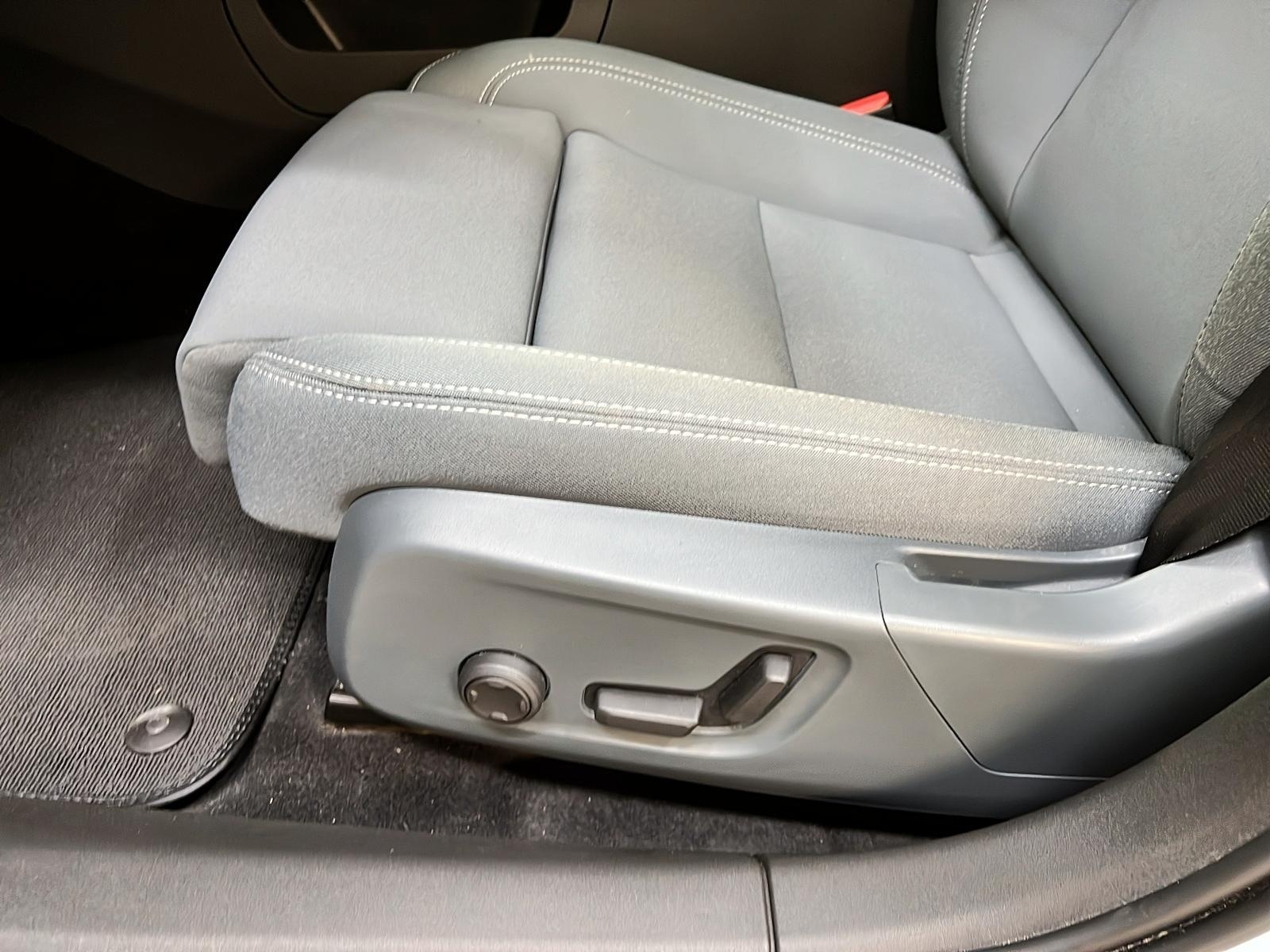 Polestar Polestar 2 LONG RANGE TOIT PANO 2023 - image #24