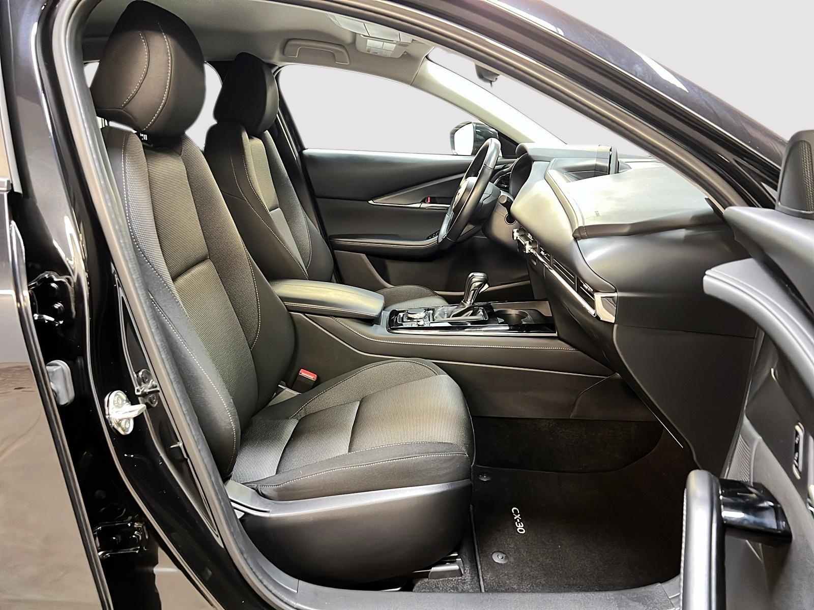 Mazda CX-30 GS 4RM 2023 - image #8