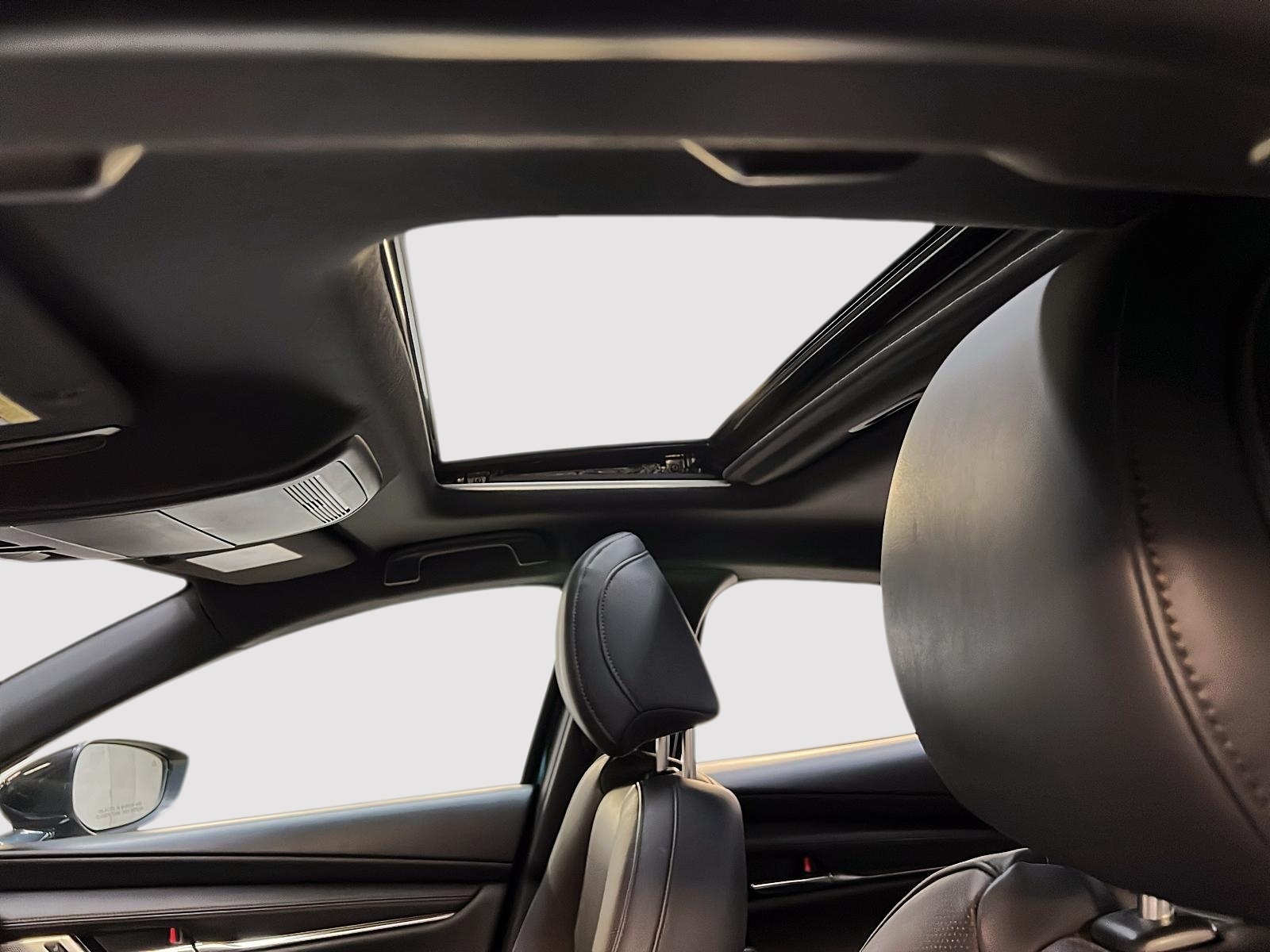 Mazda Mazda3 Sport GT CUIR TOIT NAV 2024 - image #10