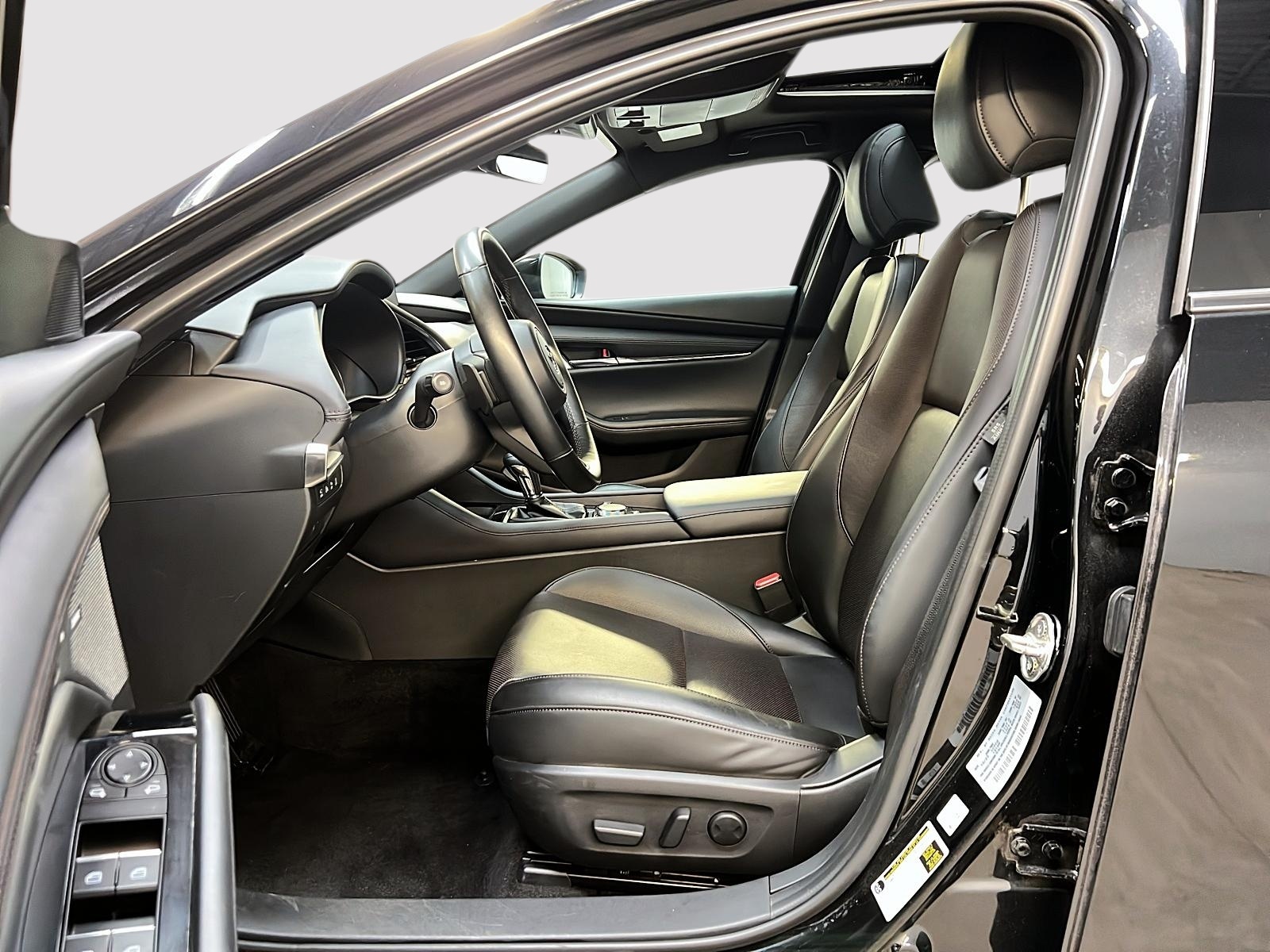 Mazda Mazda3 Sport GT CUIR TOIT NAV 2024 - image #7