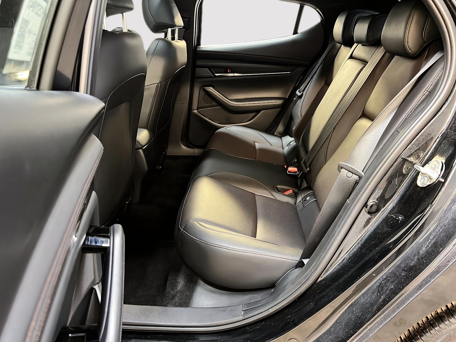 Mazda Mazda3 Sport GT CUIR TOIT NAV 2024 - image #9