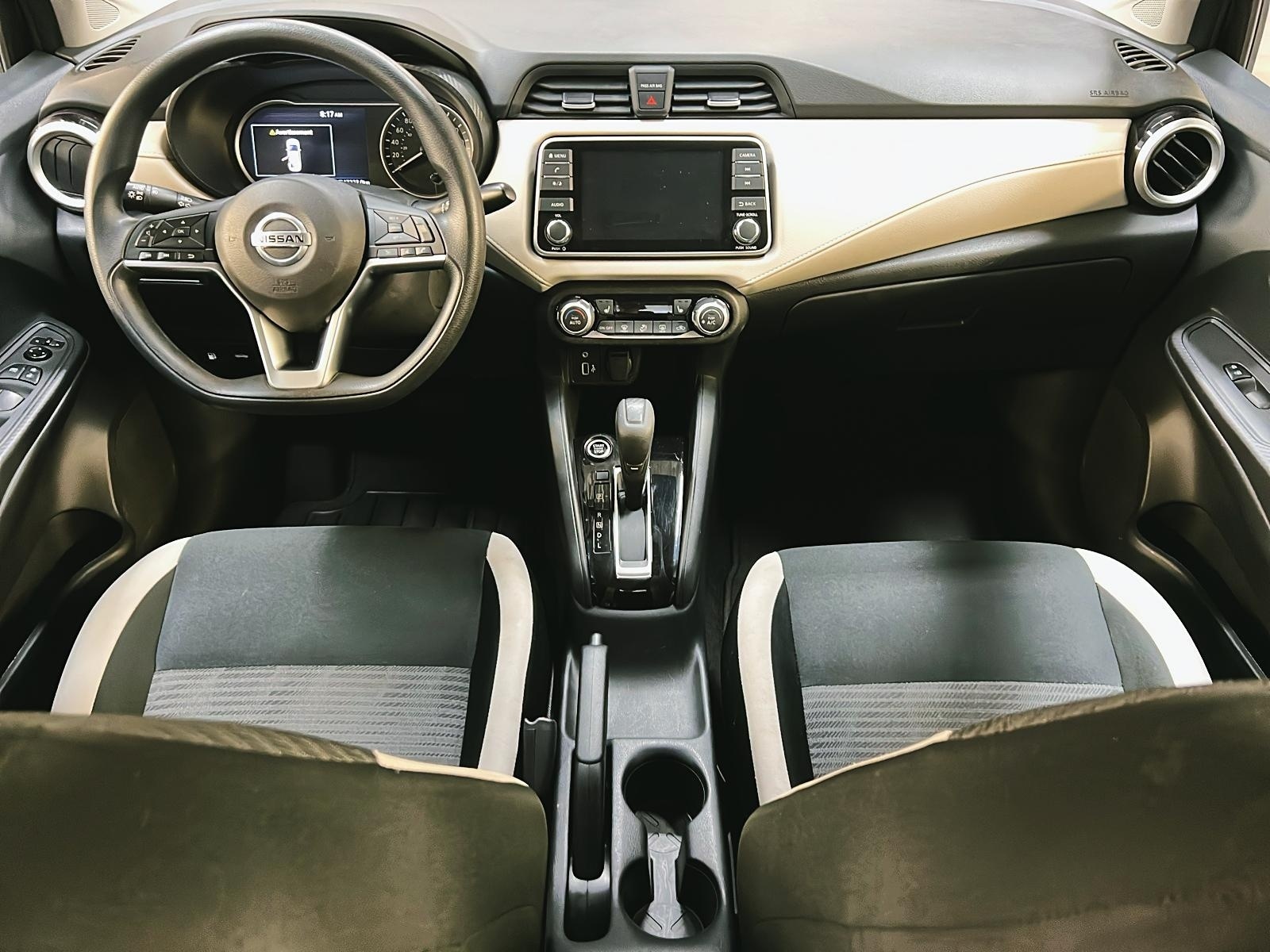 Nissan Versa SV 2022 - image #10