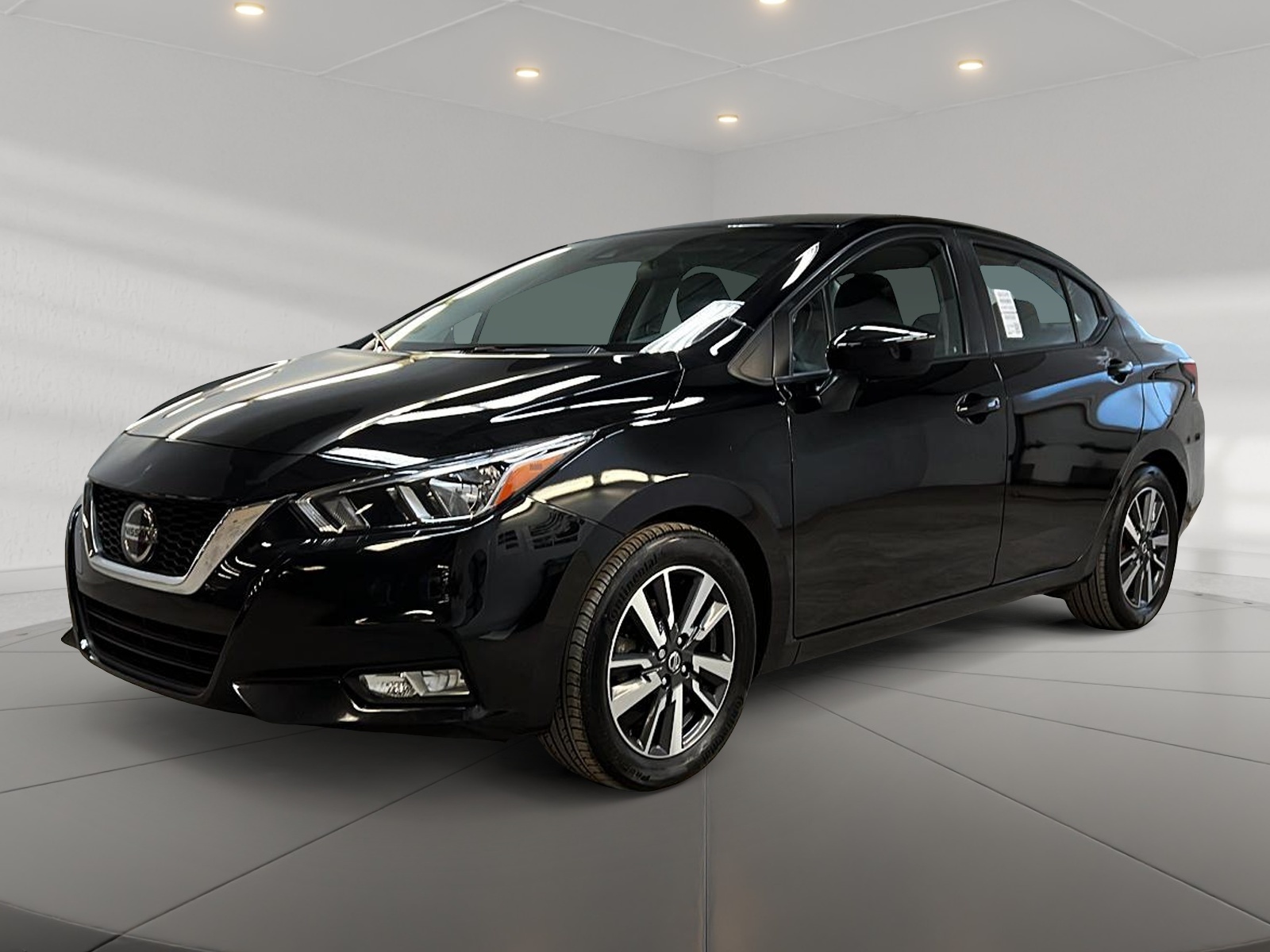 Nissan Versa 2022 - Image #1