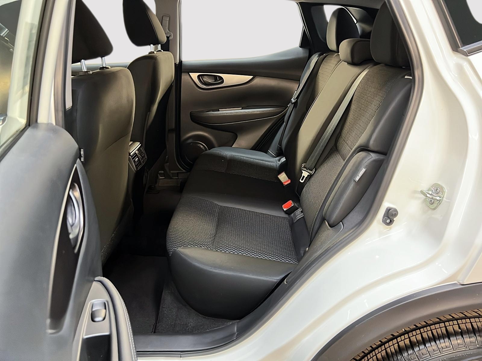 Nissan Qashqai S 2021 - image #9