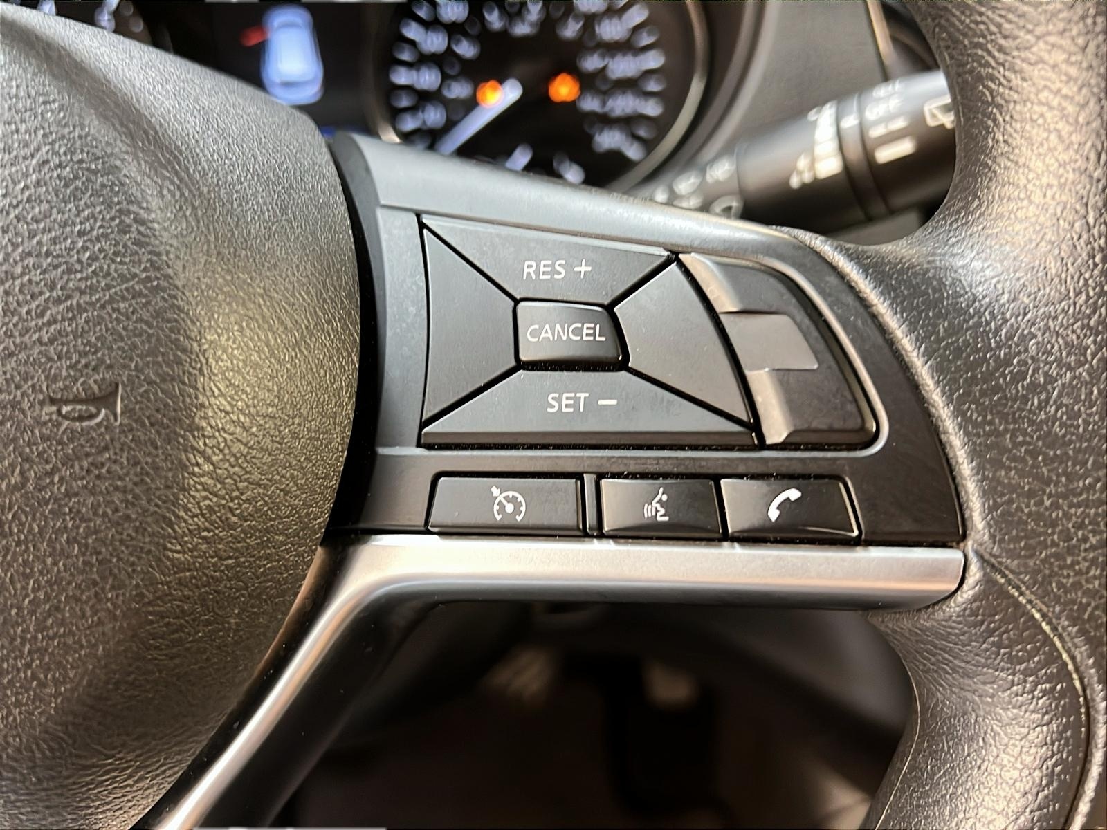 Nissan Qashqai S 2021 - image #18