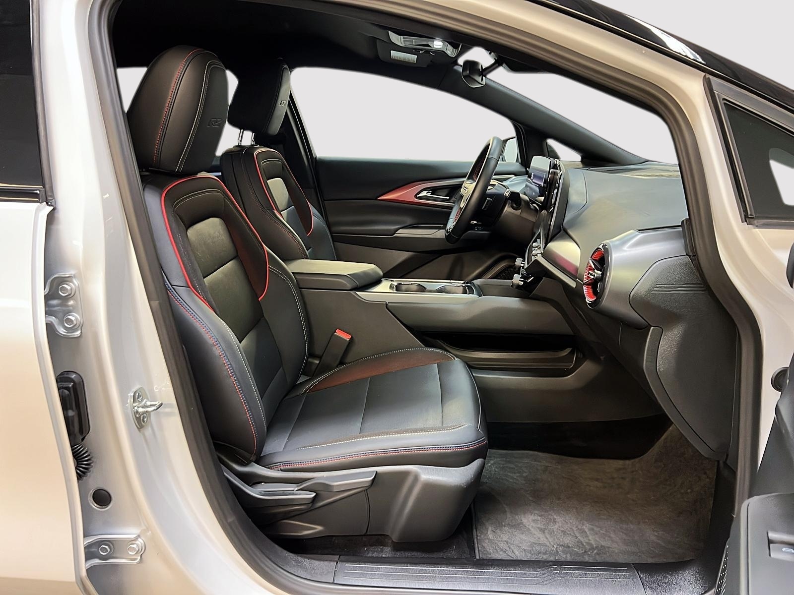 Chevrolet Equinox EV 2RS CUIR NAV 2025 - image #8