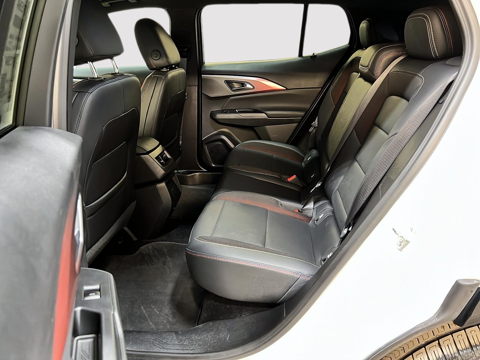 Chevrolet Equinox EV 2RS CUIR NAV 2025 - image #9