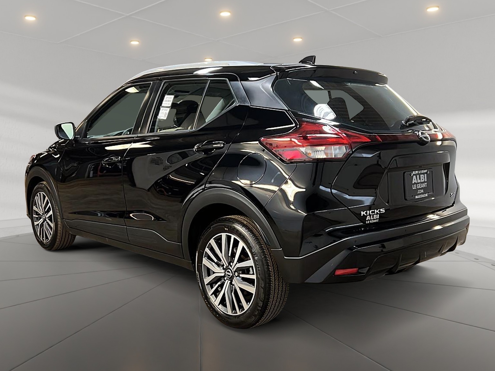 Nissan Kicks SV 2023 - image #6