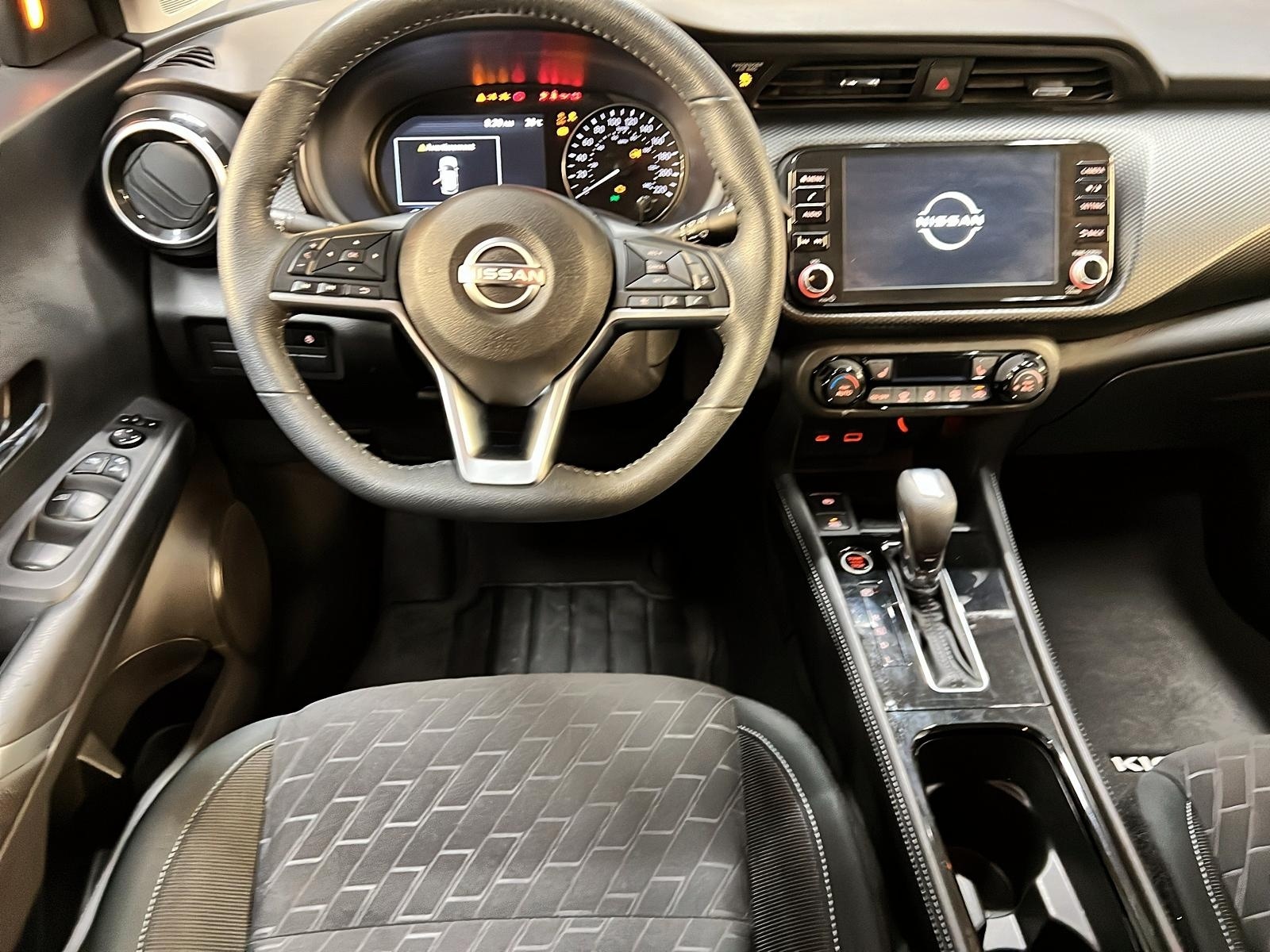 Nissan Kicks SV 2023 - image #10