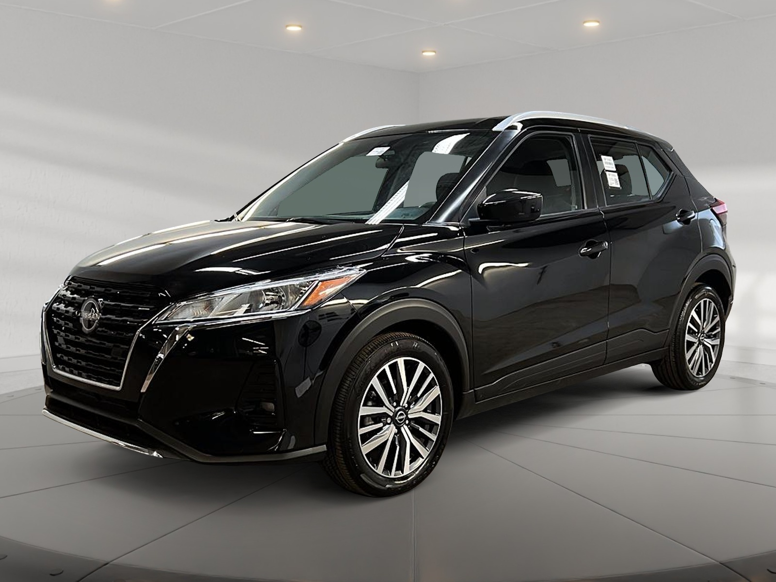 Nissan Kicks SV 2023 - image #1