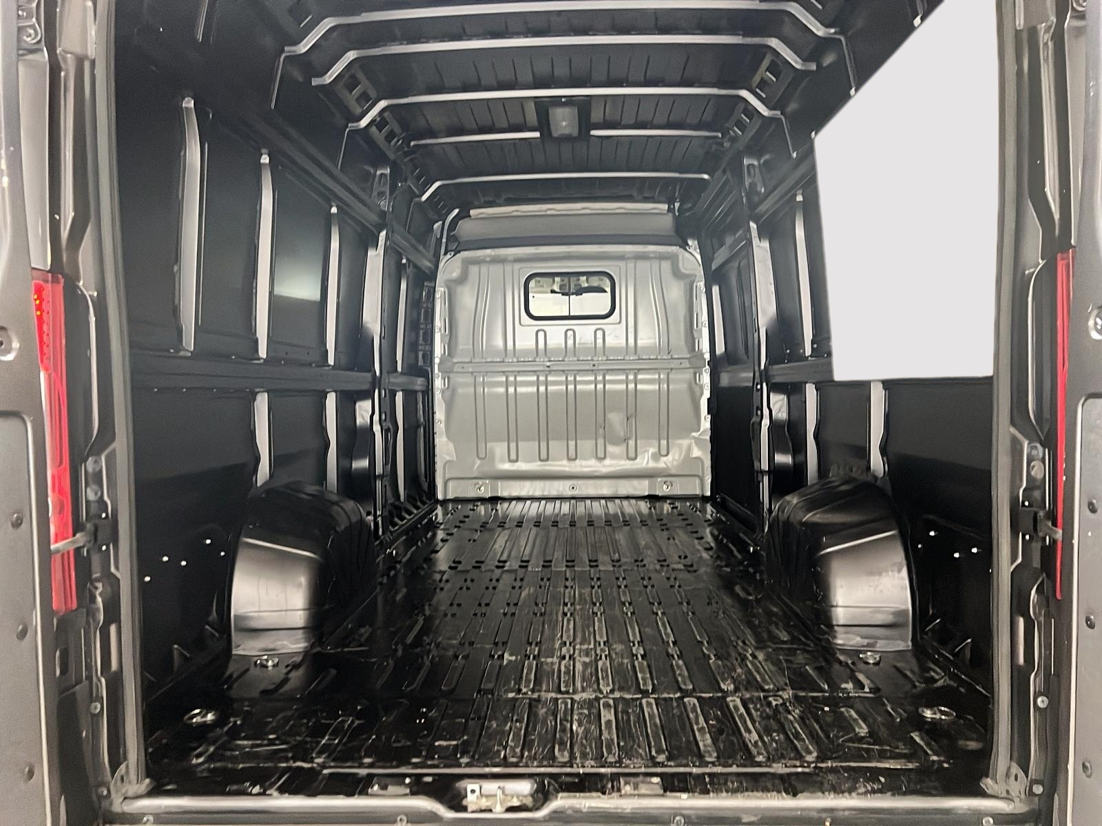 RAM 3500 ProMaster 2024 - Image #12