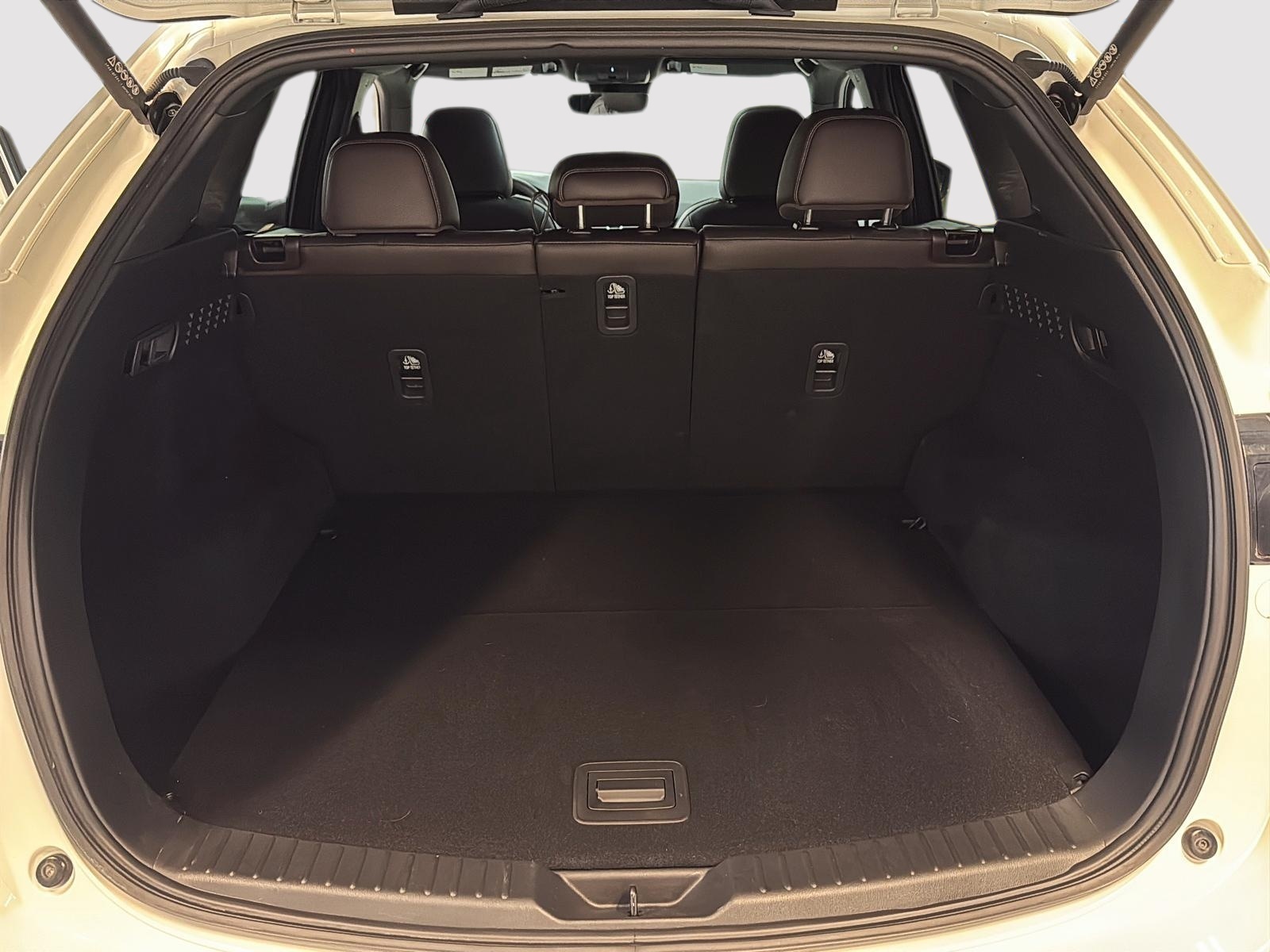 Mazda CX-5 SIGNATURE 2.5T CUIR TOIT NAV 4RM 2024 - image #13