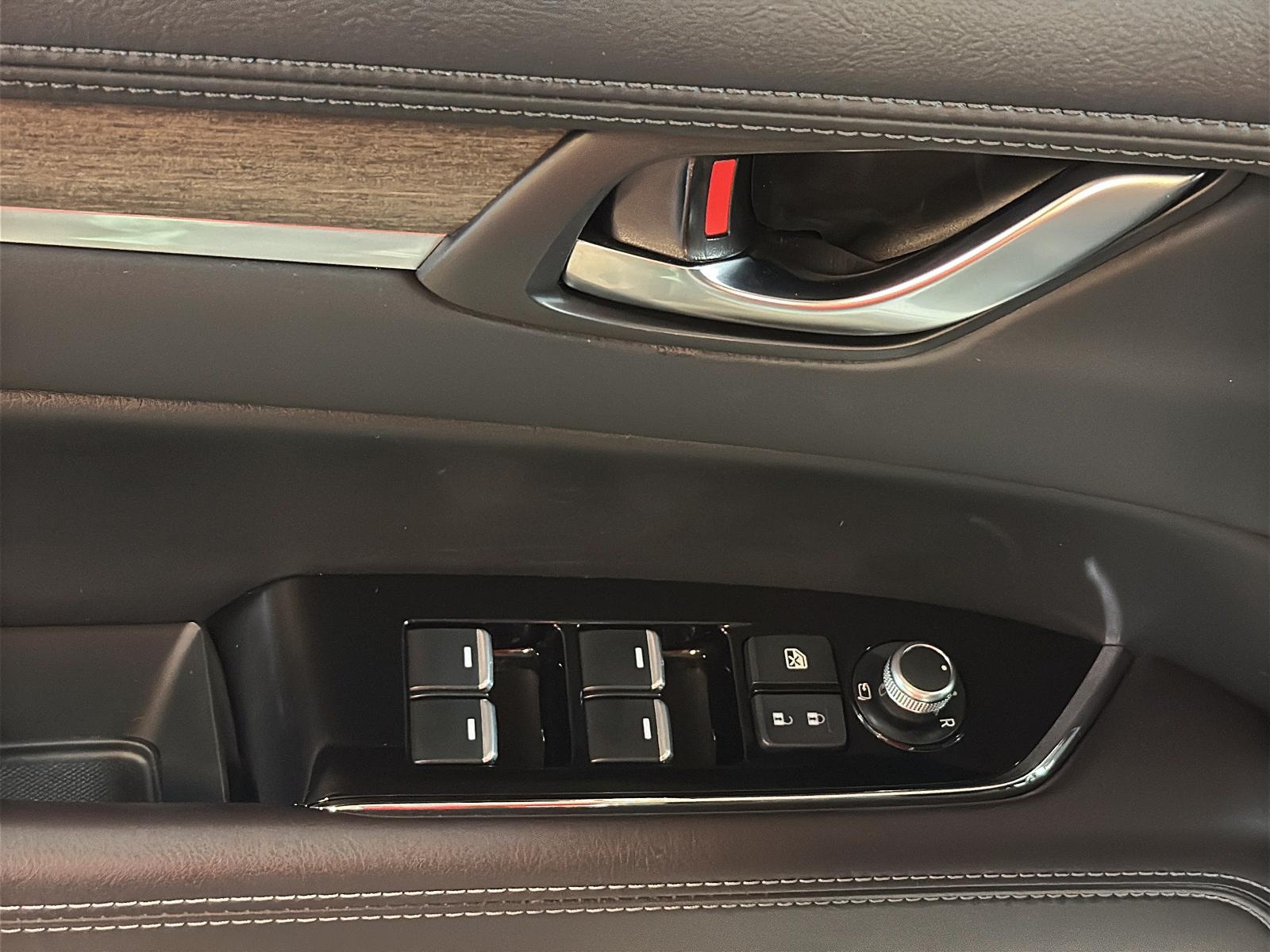 Mazda CX-5 SIGNATURE 2.5T CUIR TOIT NAV 4RM 2024 - image #25