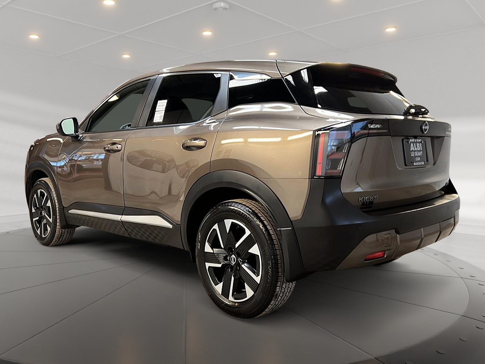 Nissan Kicks SV 4RM 2025 - image #6