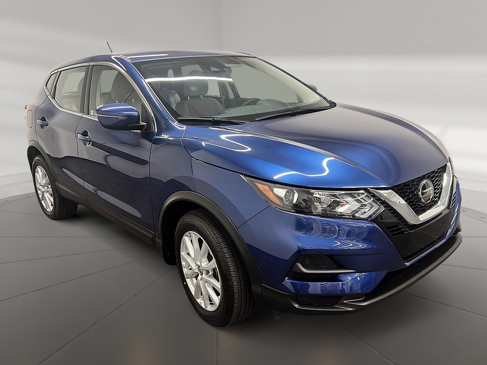 Nissan Qashqai S 4RM 2023 - image #3