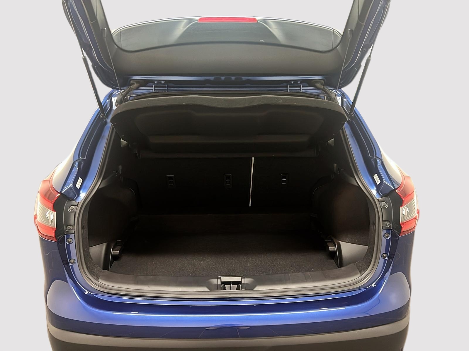 Nissan Qashqai S 4RM 2023 - image #12