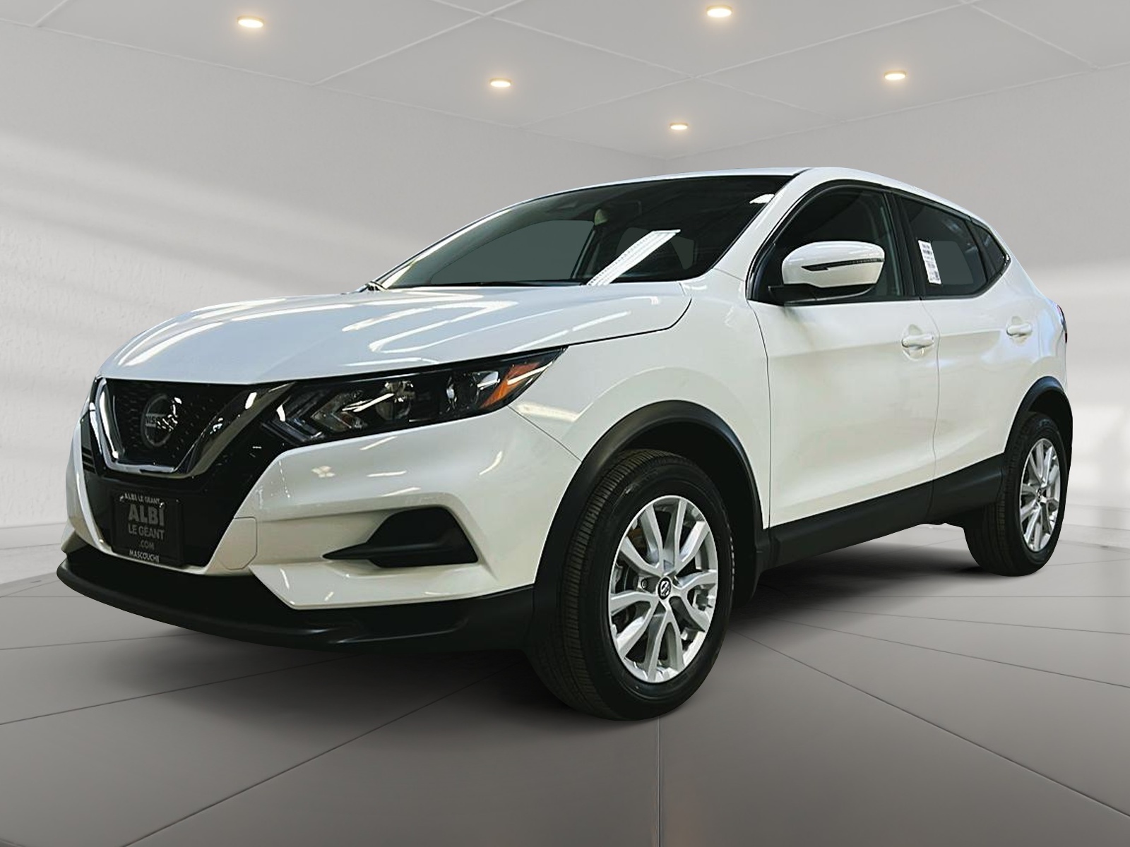 Nissan Qashqai S 4RM 2023 - image #1