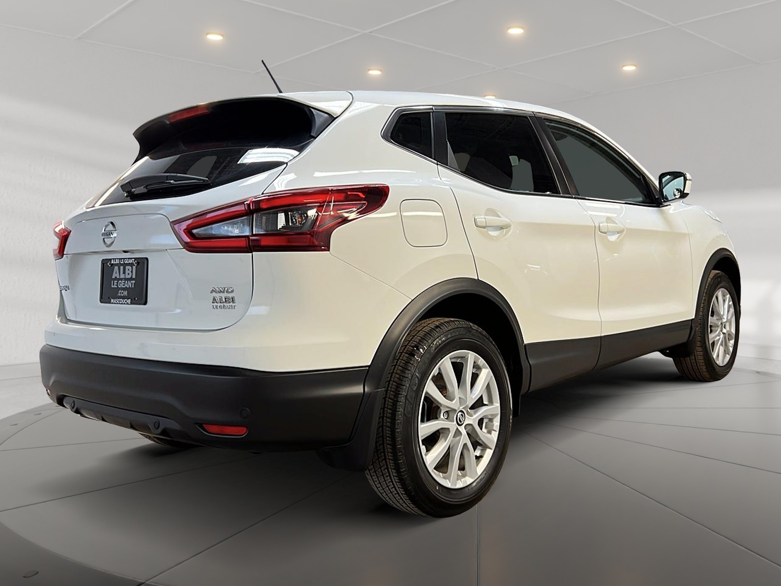 Nissan Qashqai S 4RM 2023 - image #4