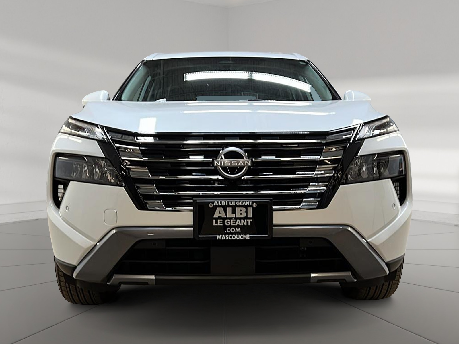 Nissan Rogue 2024 - Image #2