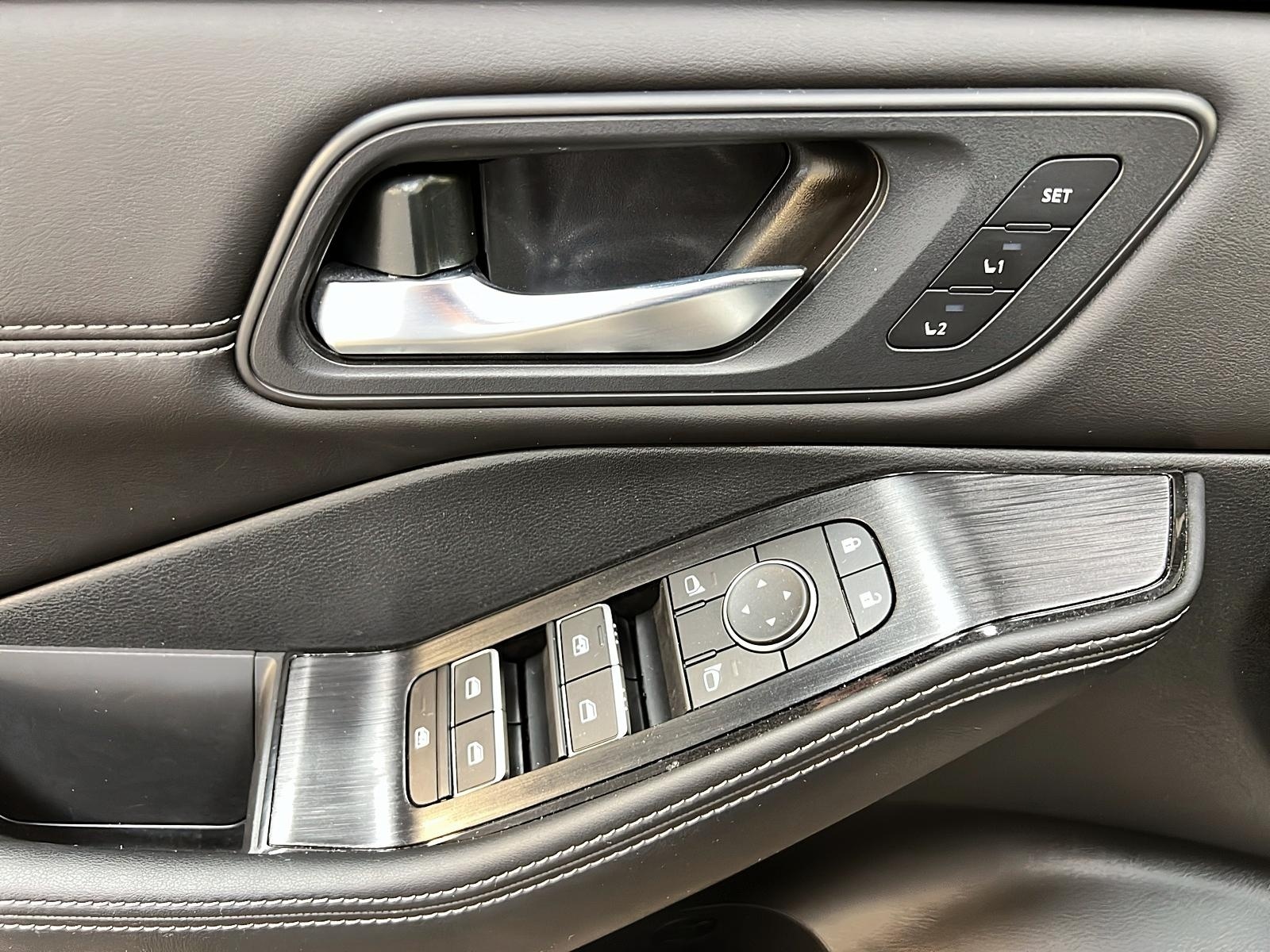 Nissan Rogue 2024 - Image #25