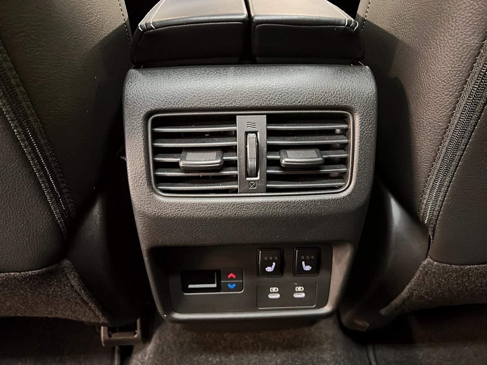 Nissan Rogue 2024 - Image #11
