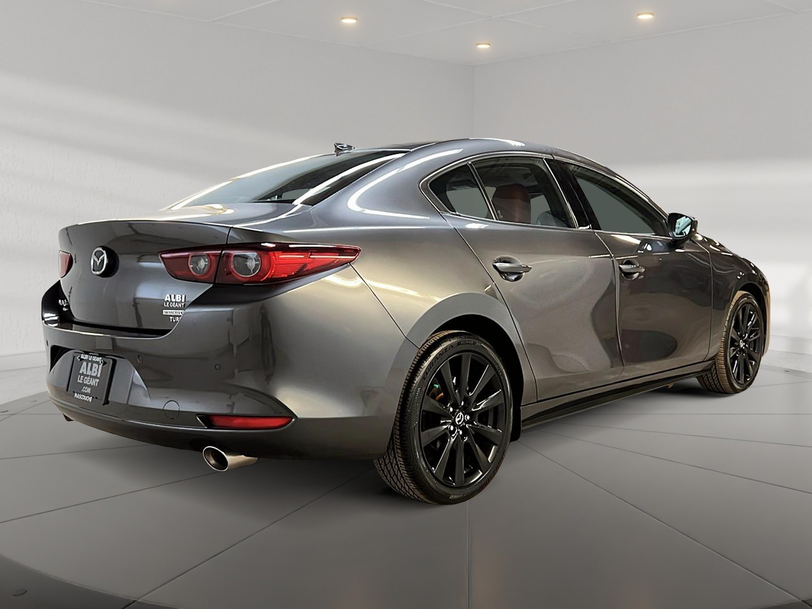 Mazda Mazda3 GT TURBO CUIR TOIT NAV 4RM 2024 - image #4