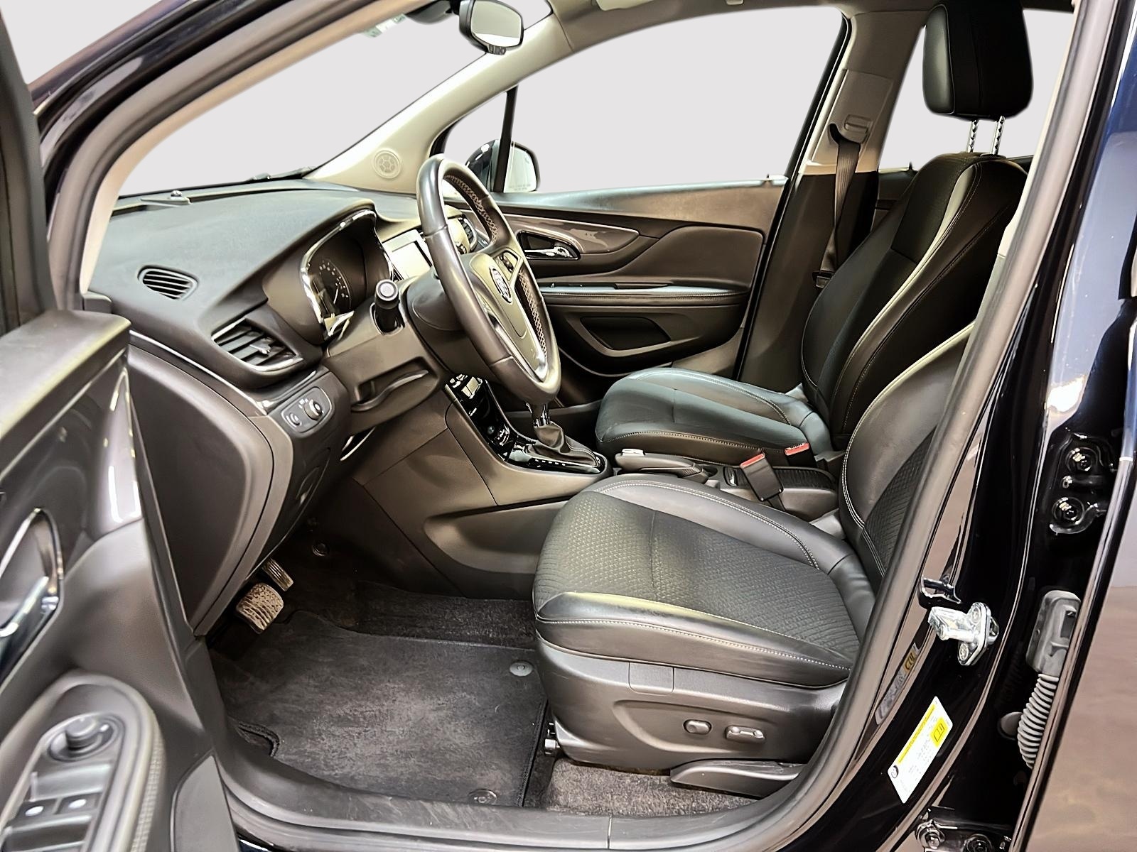 Buick Encore 2022 - Image #7