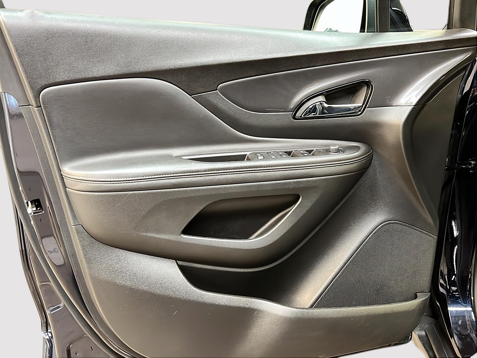 Buick Encore 2022 - Image #21
