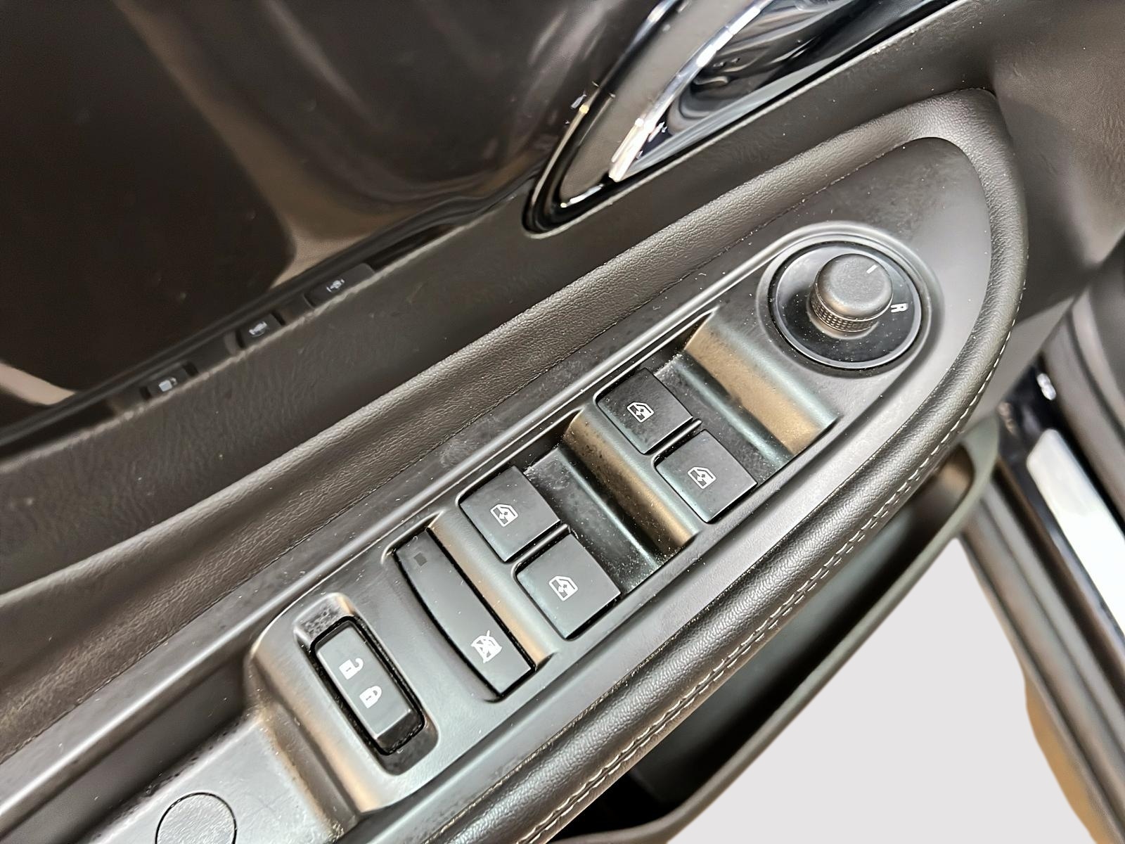 Buick Encore 2022 - Image #20