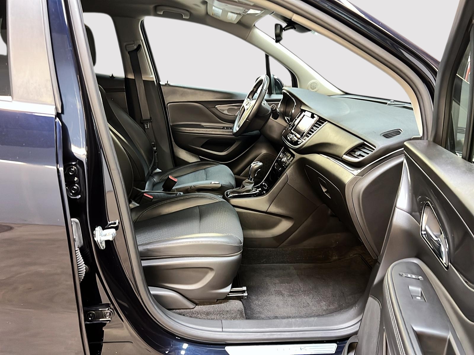 Buick Encore 2022 - Image #8