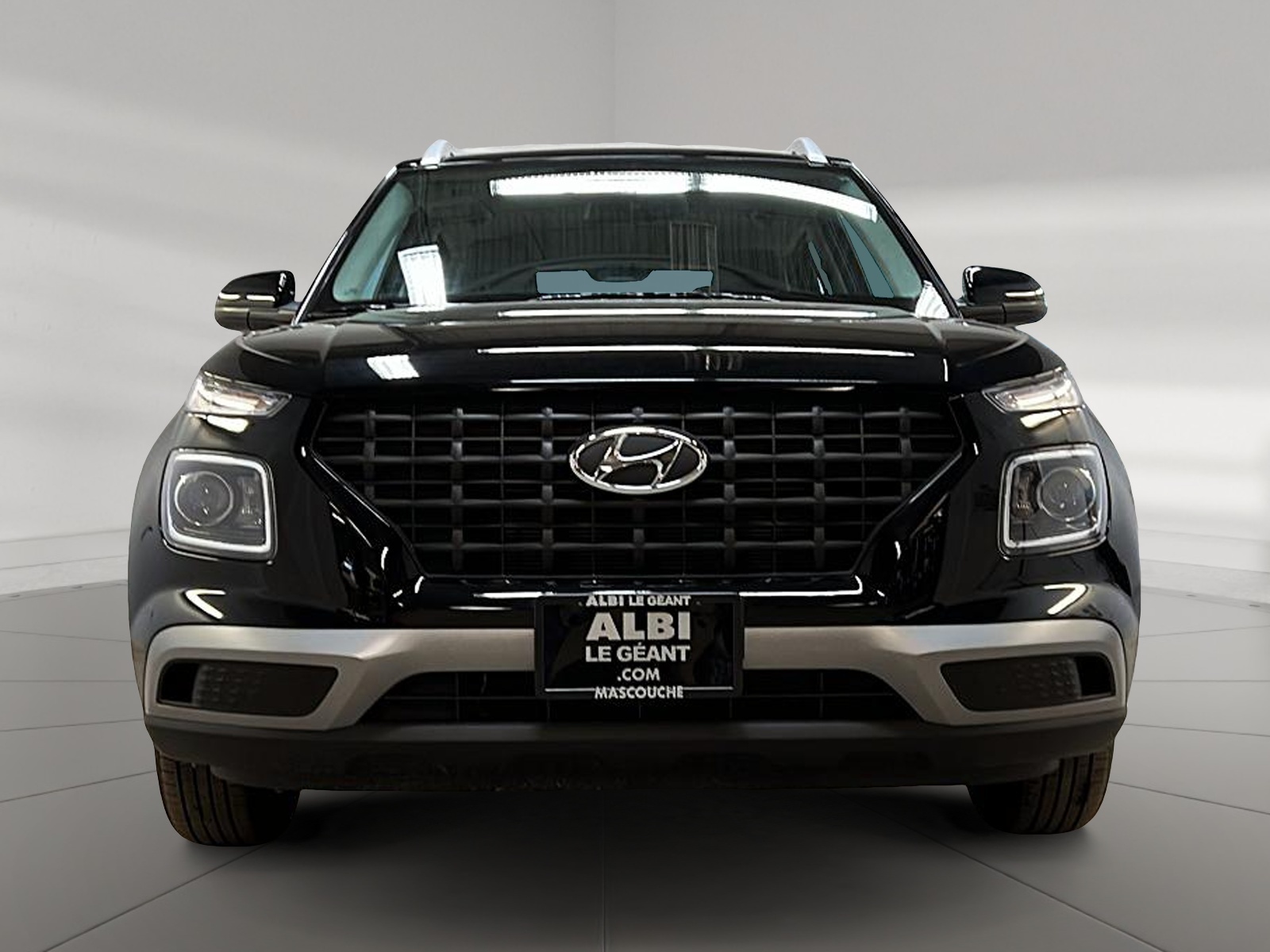 Hyundai Venue PREFERRED 2024 - image #2