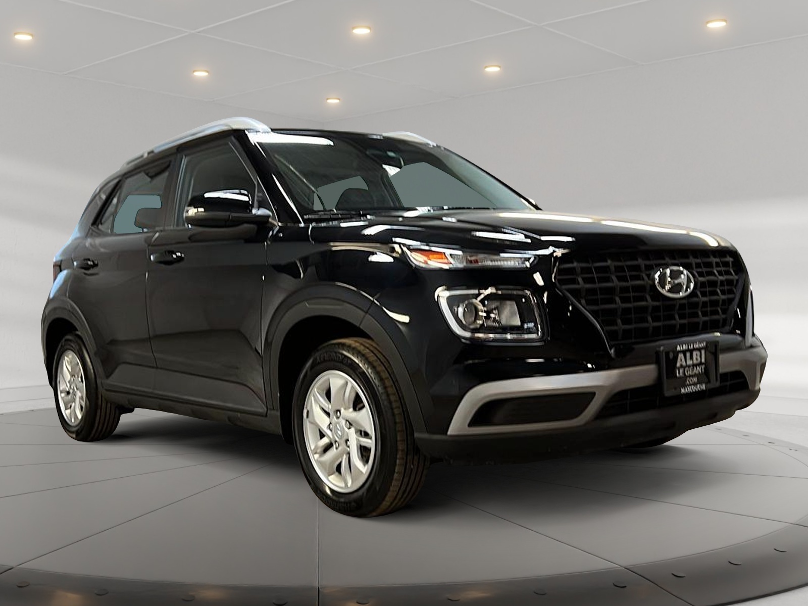 Hyundai Venue PREFERRED 2024 - image #3