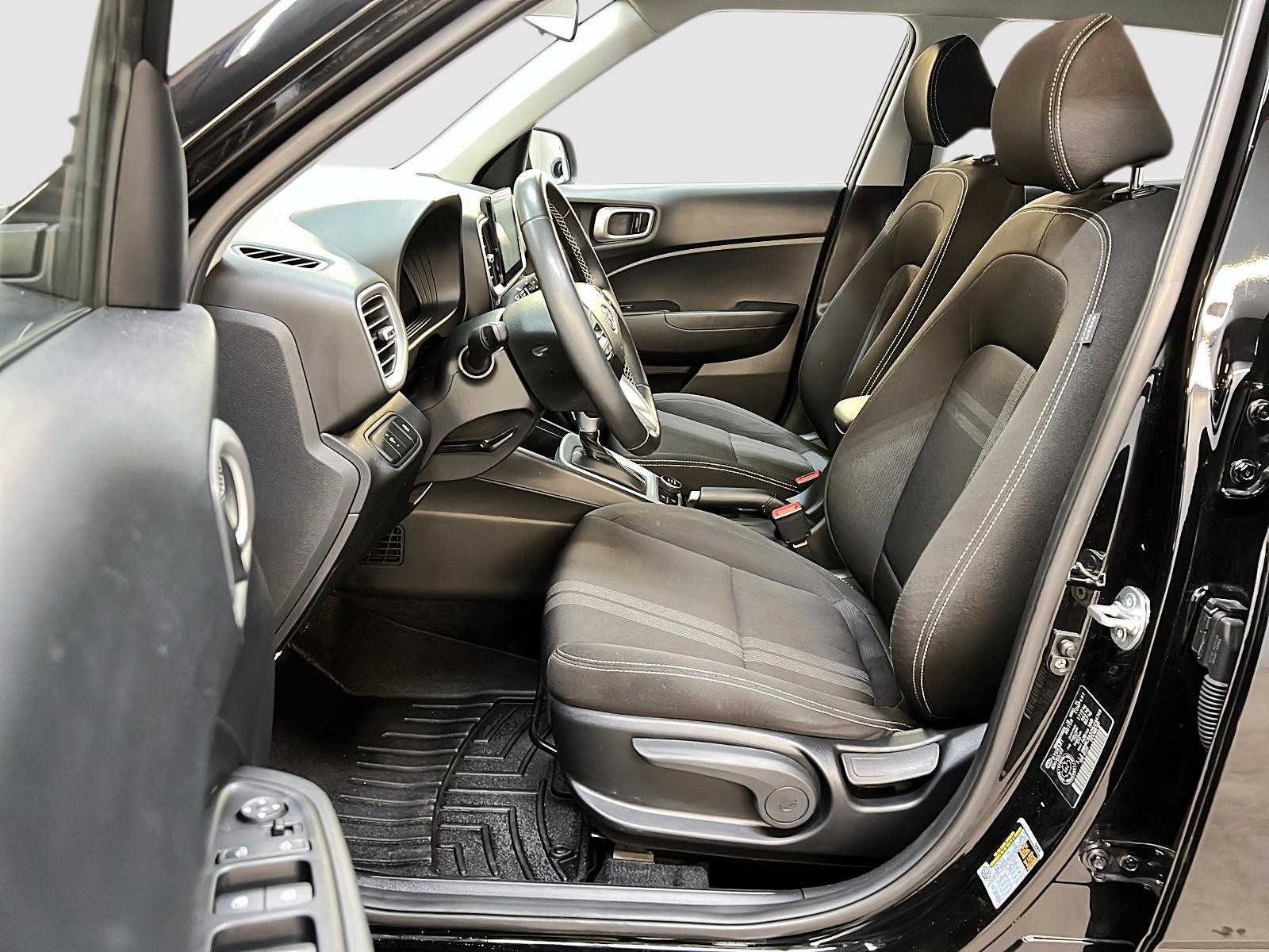 Hyundai Venue 2024 - Image #7