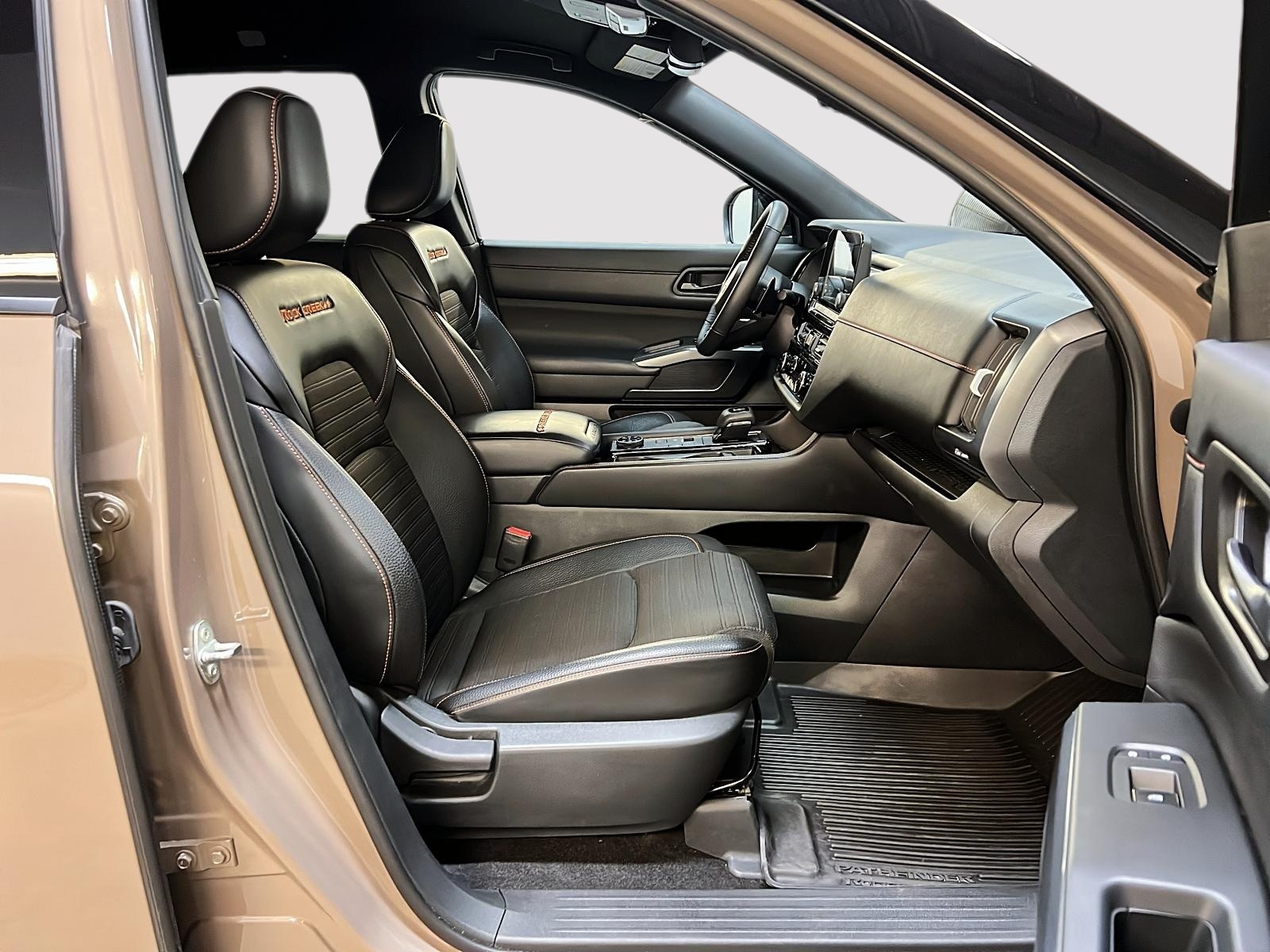 Nissan Pathfinder 2024 - Image #8