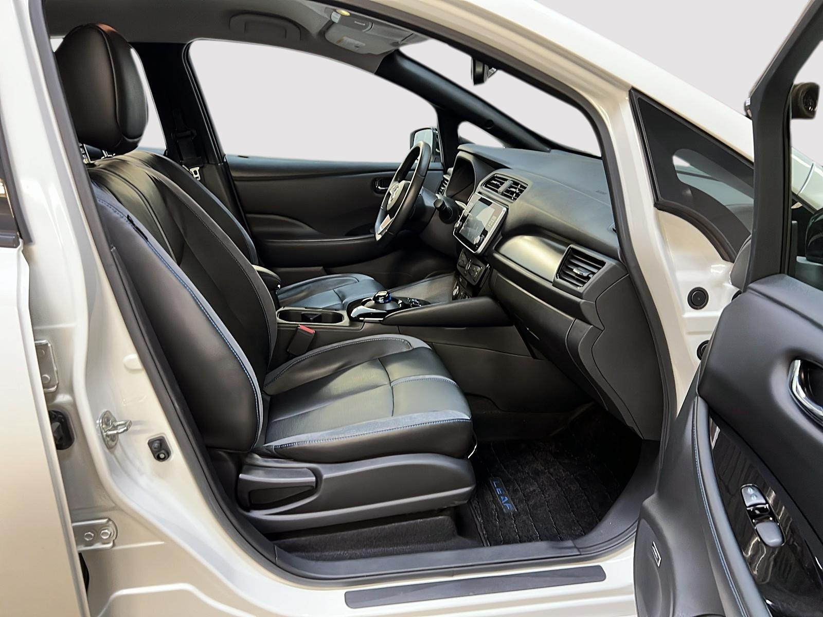 Nissan Leaf SL PLUS CUIR NAV 2022 - image #8