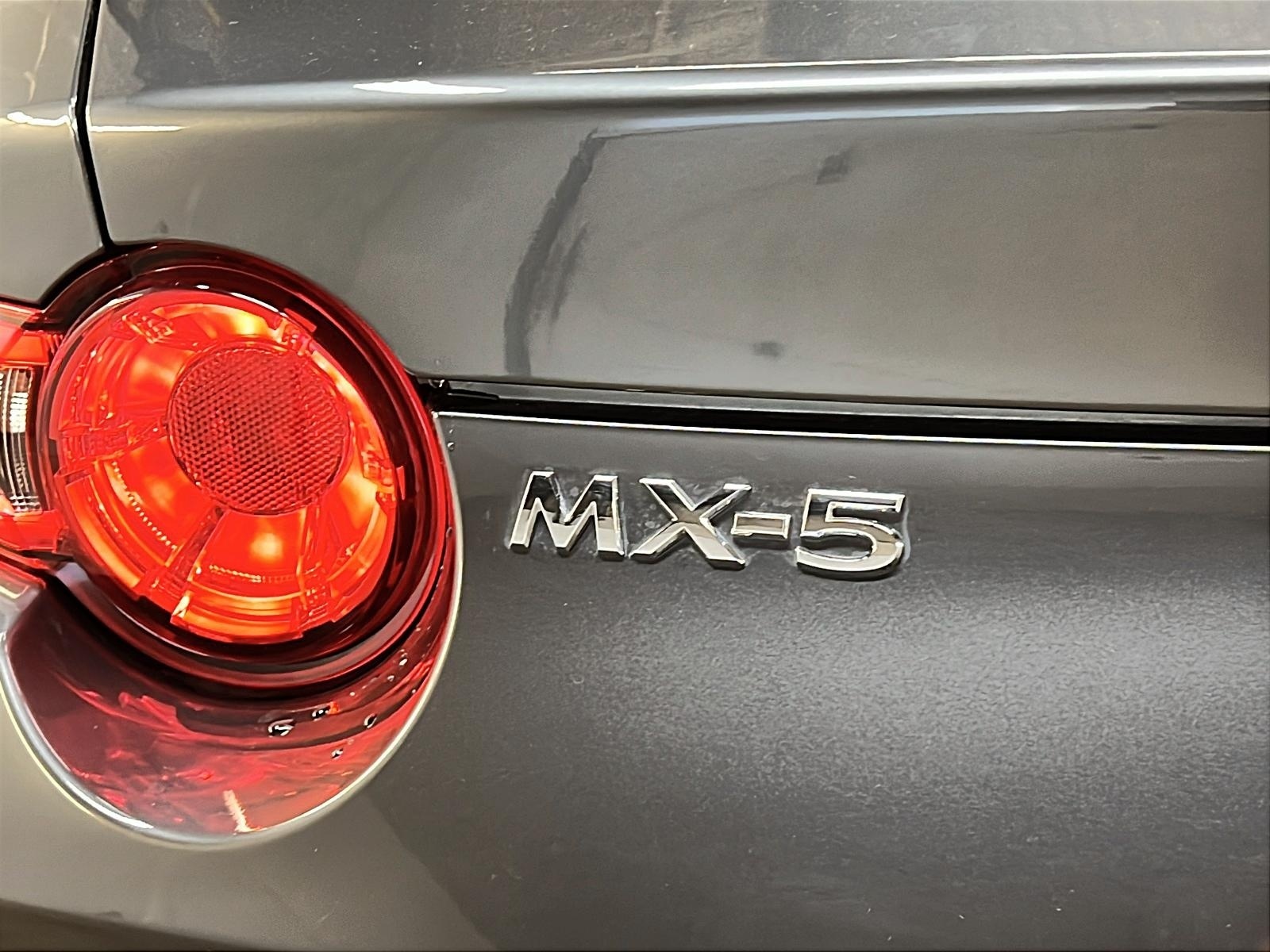 Mazda MX-5 2022 - Image #23