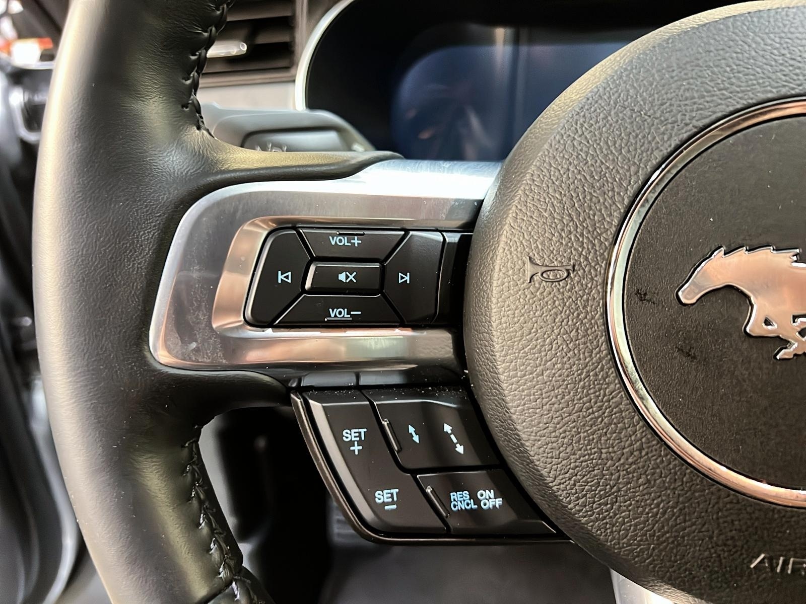 Ford Mustang GT COUPE PREMIUM CUIR  NAV 2023 - image #19