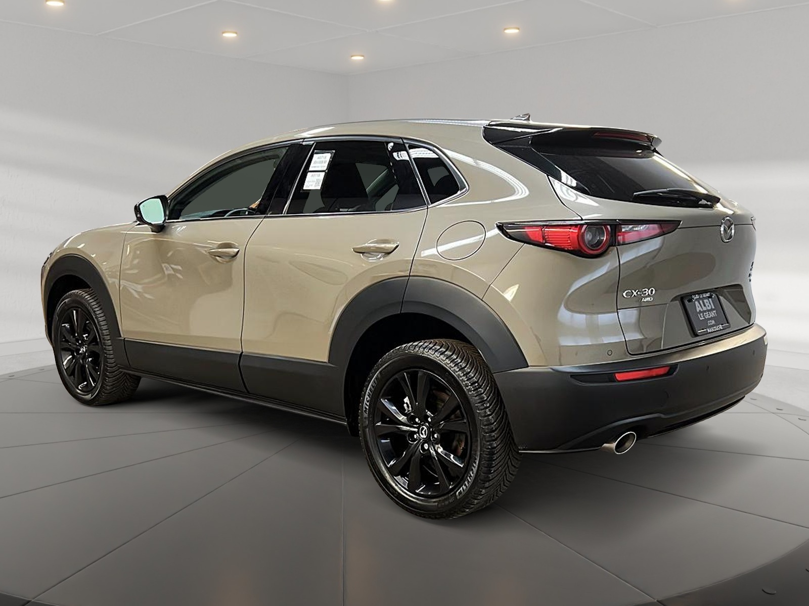 Mazda CX-30 SUNA 2.5T CUIR TOIT NAV 4RM 2025 - image #6
