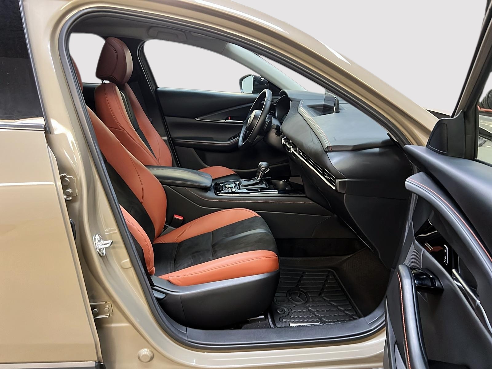 Mazda CX-30 2025 - Image #8