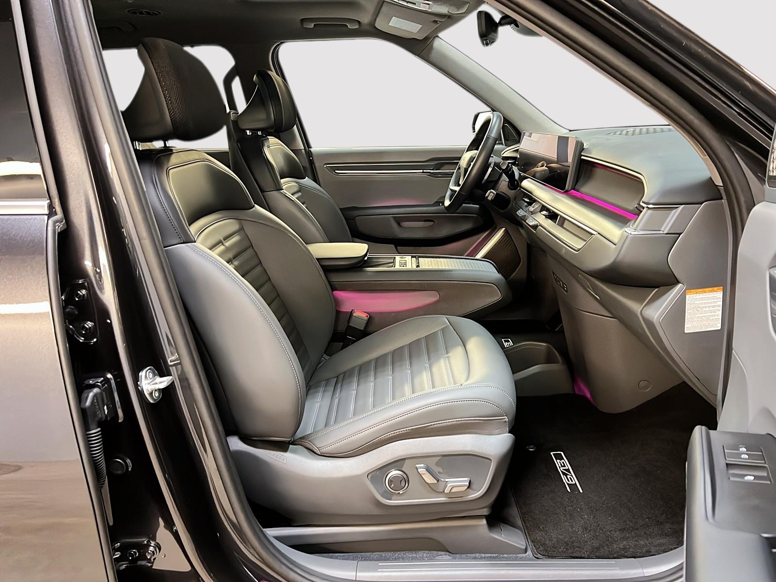 Kia EV9 2024 - Image #8